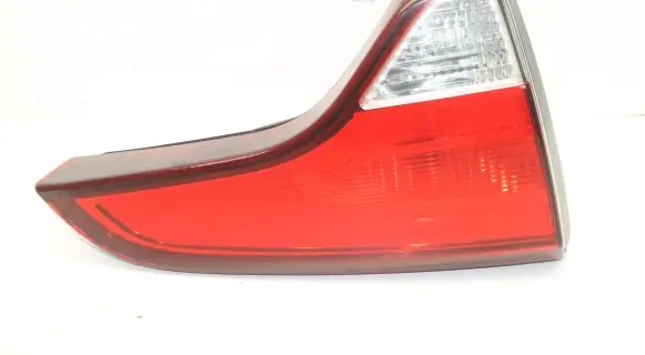 KIA Sorento Tailgate rear/tail lights