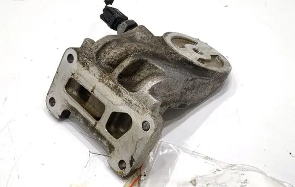 Jaguar XF Oil filter mounting bracket BR2E6884AE