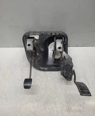 Renault Master II Pedal assembly 8200021477
