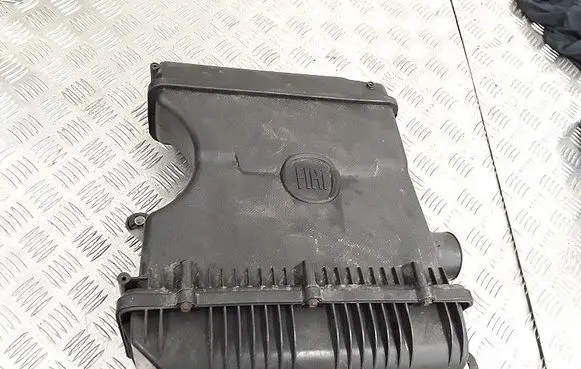 Fiat Doblo Air filter box 46783548