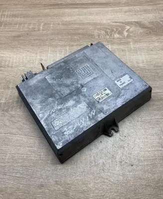 Renault 19 Engine control unit/module ECU 7700736398