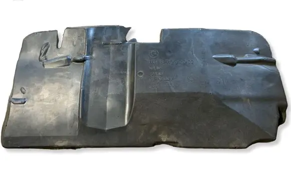 BMW X3 F25 Heat shield in engine bay 8512278 18470910
