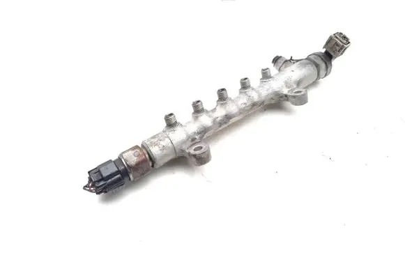 Toyota Avensis T270 Fuel main line pipe 89458-20050 03M05503