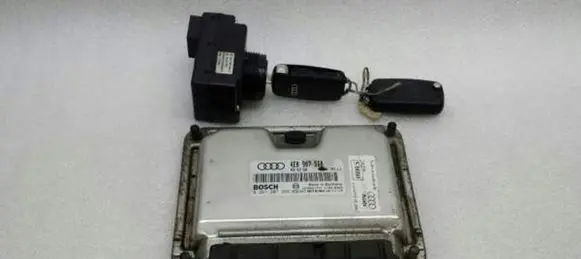 Audi A8 S8 D3 4E Engine control unit/module 4E0907560