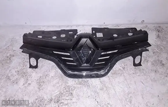Renault Captur Front grill