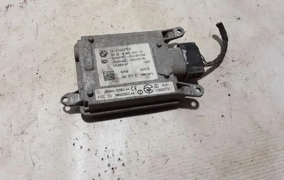 BMW 5 F10 F11 Blind spot module 6863243