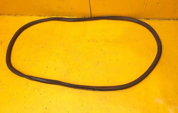 Opel Astra L Rubber seal rear door 9838513980