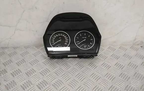 BMW 2 F45 Speedometer (instrument cluster) 9295445