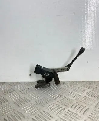Land Rover Range Rover Sport L320 Air suspension front height level sensor AH323C004BA R80BA