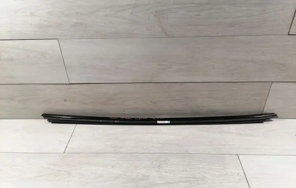 Porsche Taycan 9J1 Rear door glass trim molding 9J1837476B