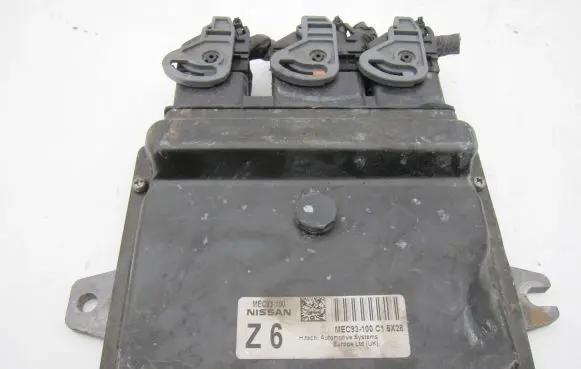 Nissan Micra Engine control unit/module MEC93100