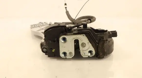 KIA Sportage Rear door lock 814103U000