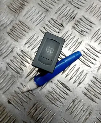 Windscreen/window heater switch