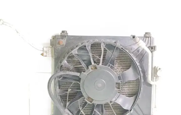 Tesla Model S A/C cooling radiator (condenser) 6007610 600735200C 6007614