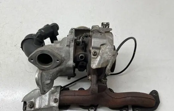 Volkswagen Caddy Turbo 04L253019P 04L129069J 04L129969J