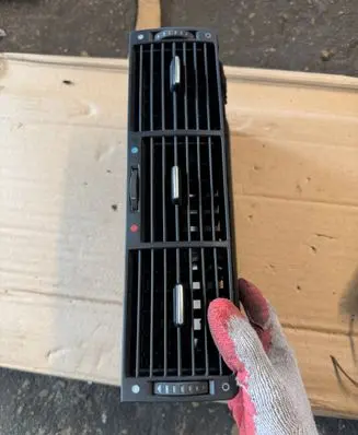 Audi A8 S8 D2 4D Dash center air vent grill 4D0820951J