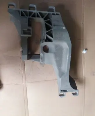 Jaguar F-Pace Gearbox mounting bracket HX735060DD