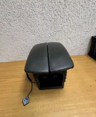 BMW X5 E70 Armrest 51166969544 011784403