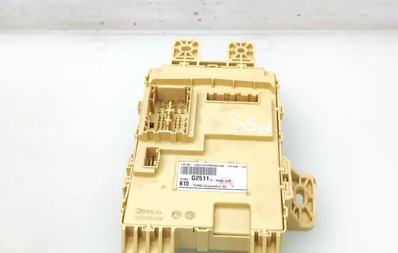 Hyundai Ioniq Fuse module 91950G2511 G25111612090165