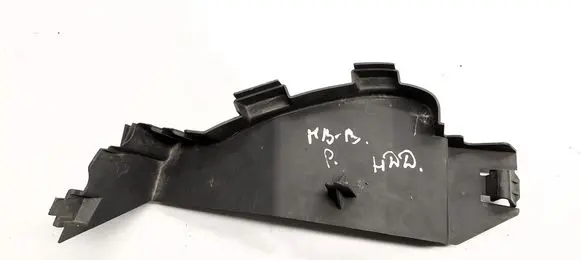 Mercedes-Benz B W246 W242 Intercooler air guide/duct channel A2468880138
