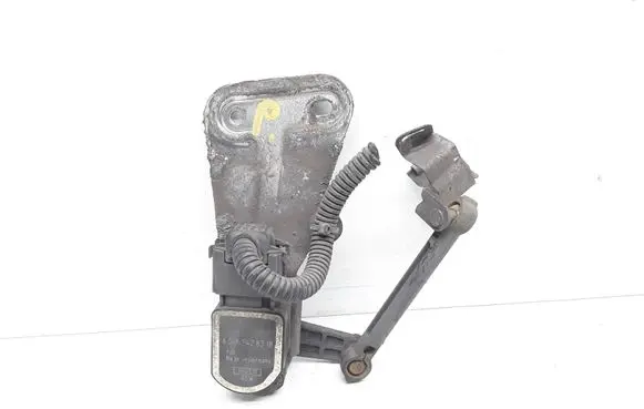 Mercedes-Benz E W212 Headlight/headlamp level sensor A0065428318