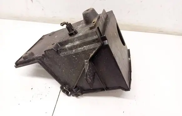 Volvo S40 Battery box tray 