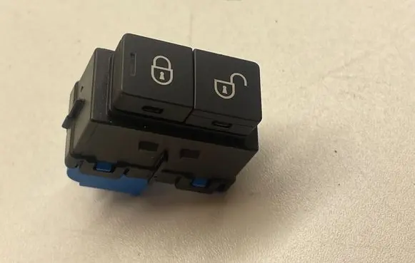 Land Rover Range Rover Sport L494 Central locking switch button CPLA14017AD 551062