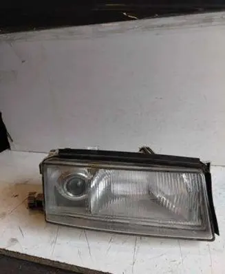 Skoda Octavia Mk1 (1U) Headlight/headlamp 24608600
