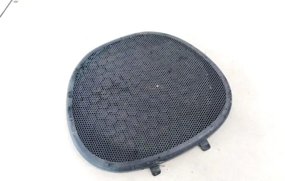 Side speaker trim/cover