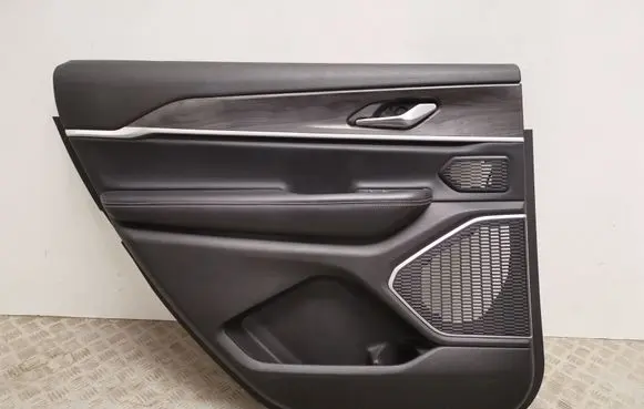 Jeep Grand Cherokee WL Rear door card panel trim 6XN37TX7AC