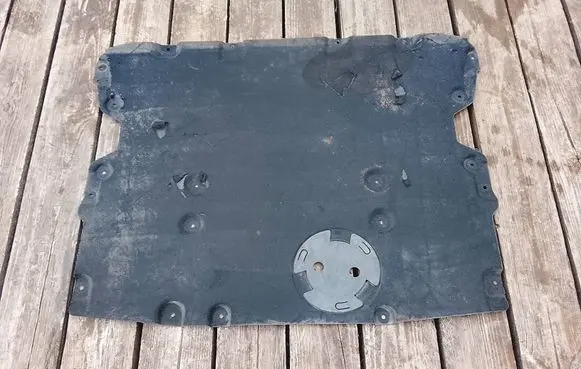 BMW X3 G01 Engine splash shield/under tray 7417386 51757417386