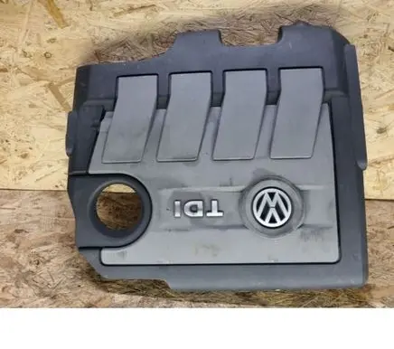 Volkswagen PASSAT B6 Engine cover (trim) 03L103925B