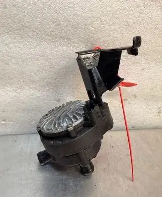Renault Master IV Electric auxiliary coolant/water pump 