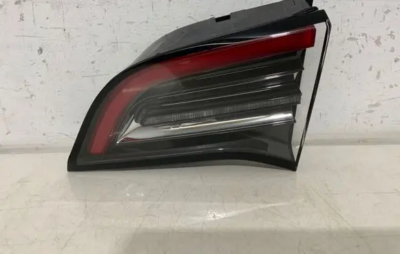 Tesla Model Y Tailgate rear/tail lights 150208900B
