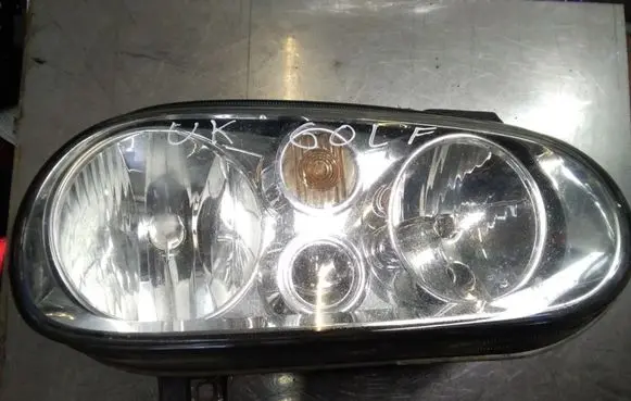 Volkswagen Golf IV Headlight/headlamp 1J2941016A 67742040