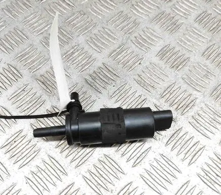 Audi A5 Windscreen/windshield washer pump 8W0955647