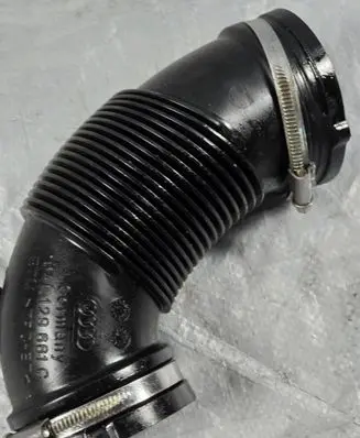 Audi A4 S4 B9 8W Air intake hose/pipe 04L129661C