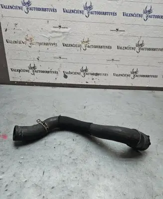 Opel Insignia A Engine coolant pipe/hose 565563397