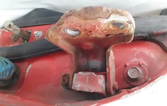 Mazda MX-6 Front door upper hinge