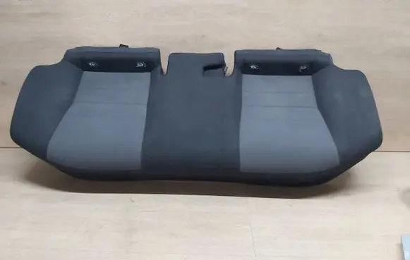 Toyota Avensis T270 Seat set T27SIEDZISKO