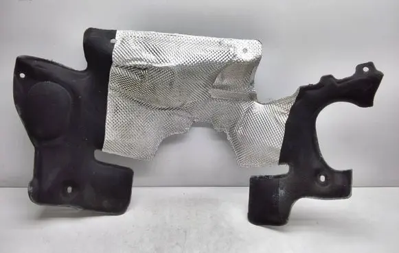 Volvo XC60 Heat shield in engine bay 31442752