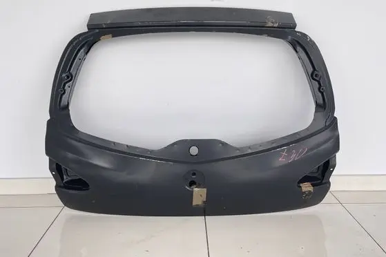 Alfa Romeo 147 Tailgate/trunk/boot lid 46545613