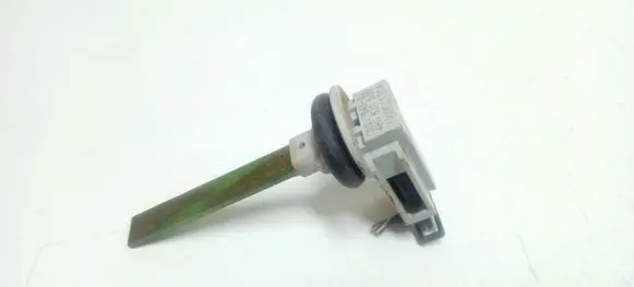 Volkswagen Touran I Interior temperature sensor 4B0820539