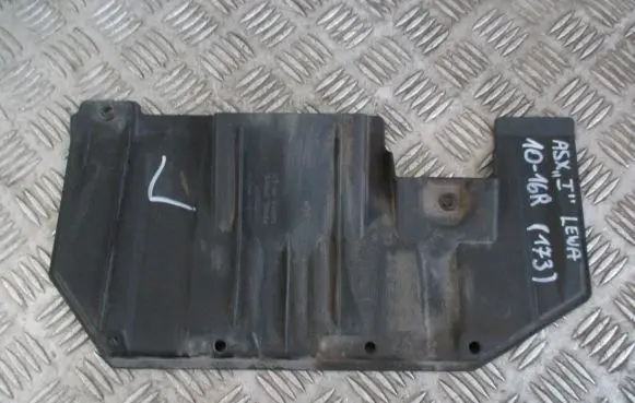 Mitsubishi ASX Engine splash shield/under tray 5379A037