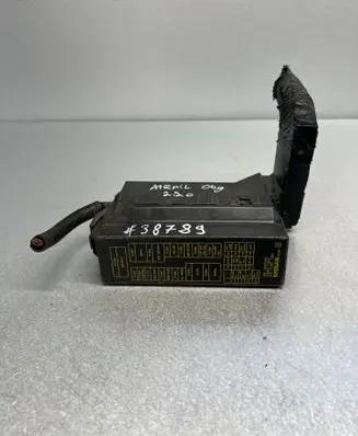 Nissan X-Trail T30 Fuse box set ---