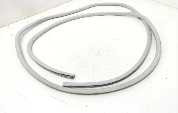 Peugeot 508 RXH Sunroof sealing rubber 