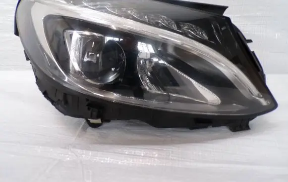Mercedes-Benz C W205 Headlight/headlamp 1301015341