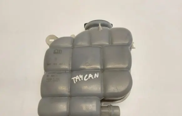 Porsche Taycan 9J1 Coolant expansion tank/reservoir 9J1121407AJLK0121