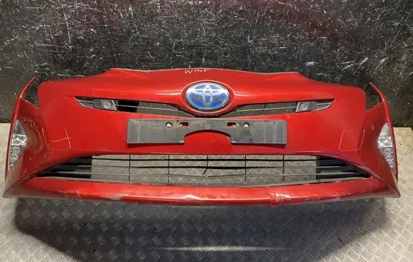 Toyota Prius (XW50) Front bumper