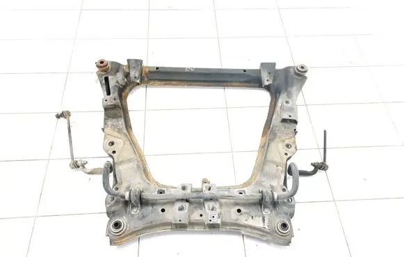 Nissan Leaf II (ZE1) Front subframe
